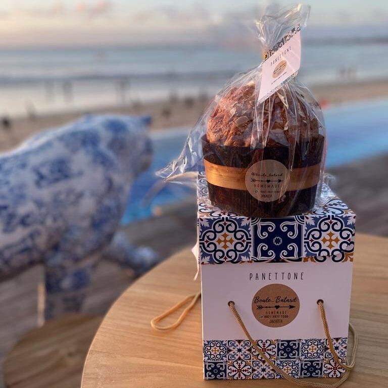 PANETTONE CLASSIC RAISIN (2) PANETTONE CLASSIC