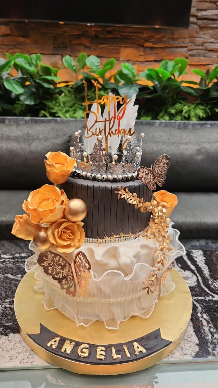 Cake Cake D'Boule Batard | Birthday Cake